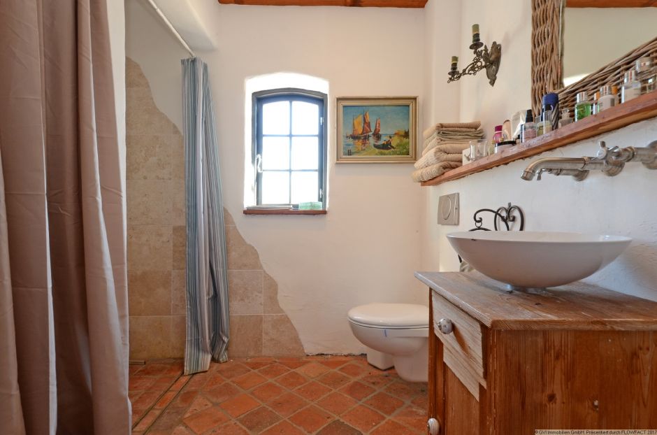 Nebengebäude Gästebad